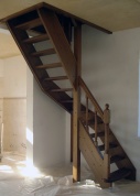 Лестница с забежными ступенями «Крутая»